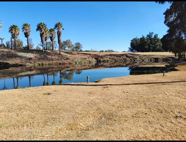 4 BEDROOM TOWNHOUSE FOR SALE IN THREE RIVERS EAST